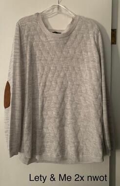 Lety & Me Sweater size 2XL NWOT